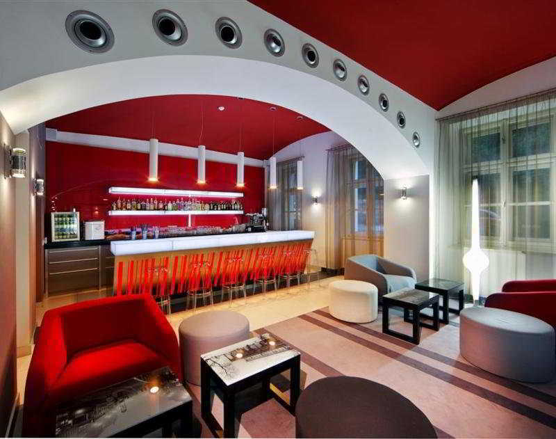 Red & Blue Design Hotel פראג מראה חיצוני תמונה